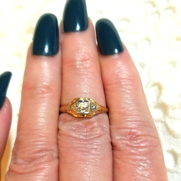 ANTQ SOLID 14KT gold European Cut Diamond Ring - Picture 2 of 8